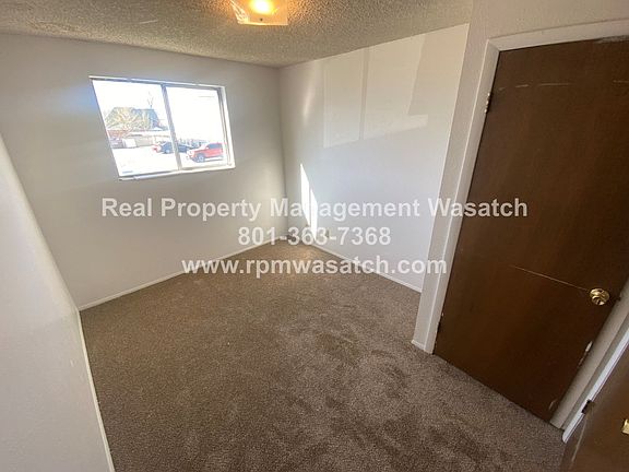 3rd image of 1694 W 8295 S APT 4