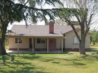 6345 Vine Ave, Winton, CA 95388
