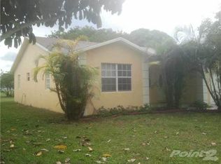5280 SW 24th St, Hollywood, FL 33023