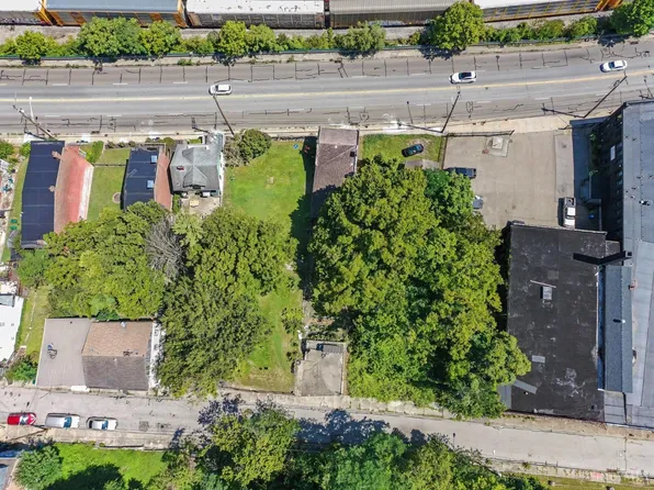 2480 River Rd, Cincinnati, OH 45204