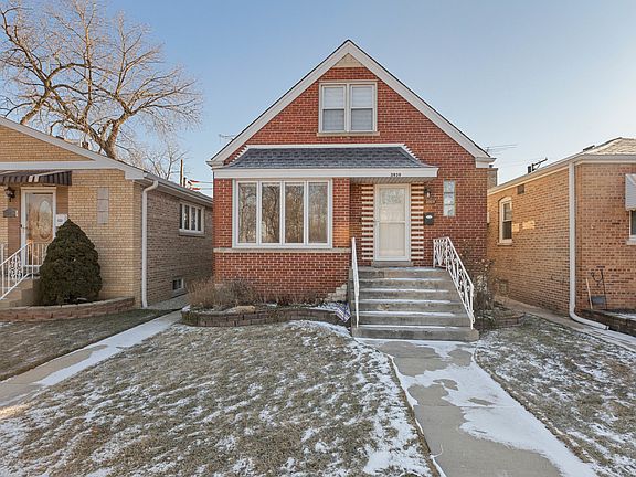 2nd image of 3939 N Cumberland Ave