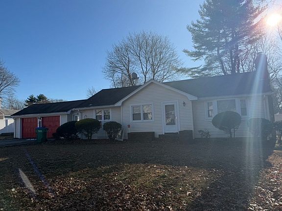 2nd image of 120 Roberts Ave
