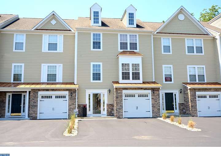 1st image of 16 Keel Ln