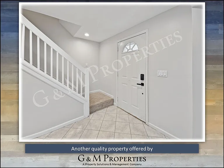 44 Chester Ave — Photo 5