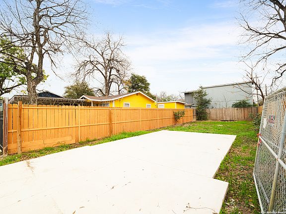 3rd image of 1610 Loma Vista LOT 31