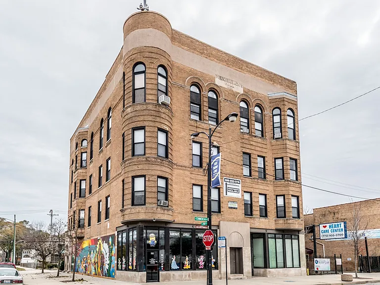 9001 S Commercial Ave — Photo 14