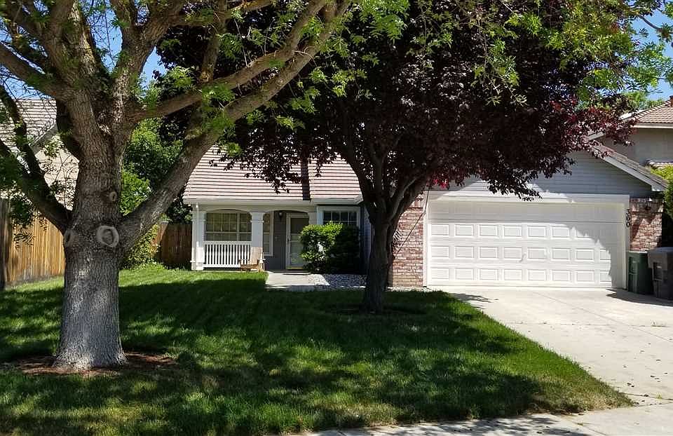 1st image of 360 Morris Phelps Dr
