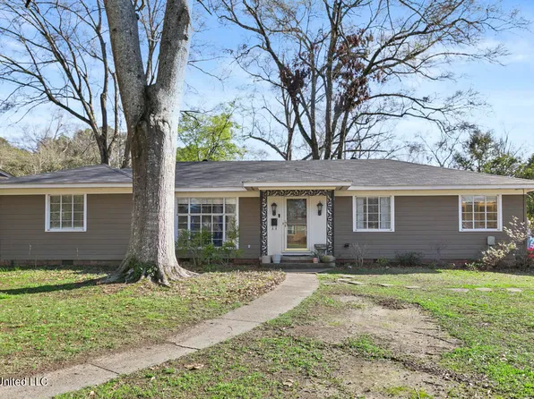 957 Meadow Heights Dr, Jackson, MS 39206