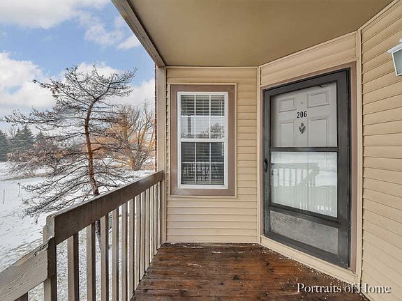 2nd image of 1609 Country Lakes Dr APT 206