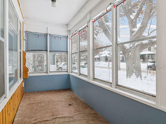 4th image of 1435 Albany Ave