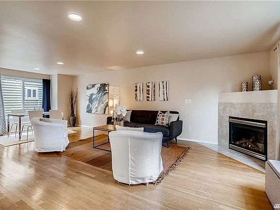 4th image of 5225 11th Ave NE #A