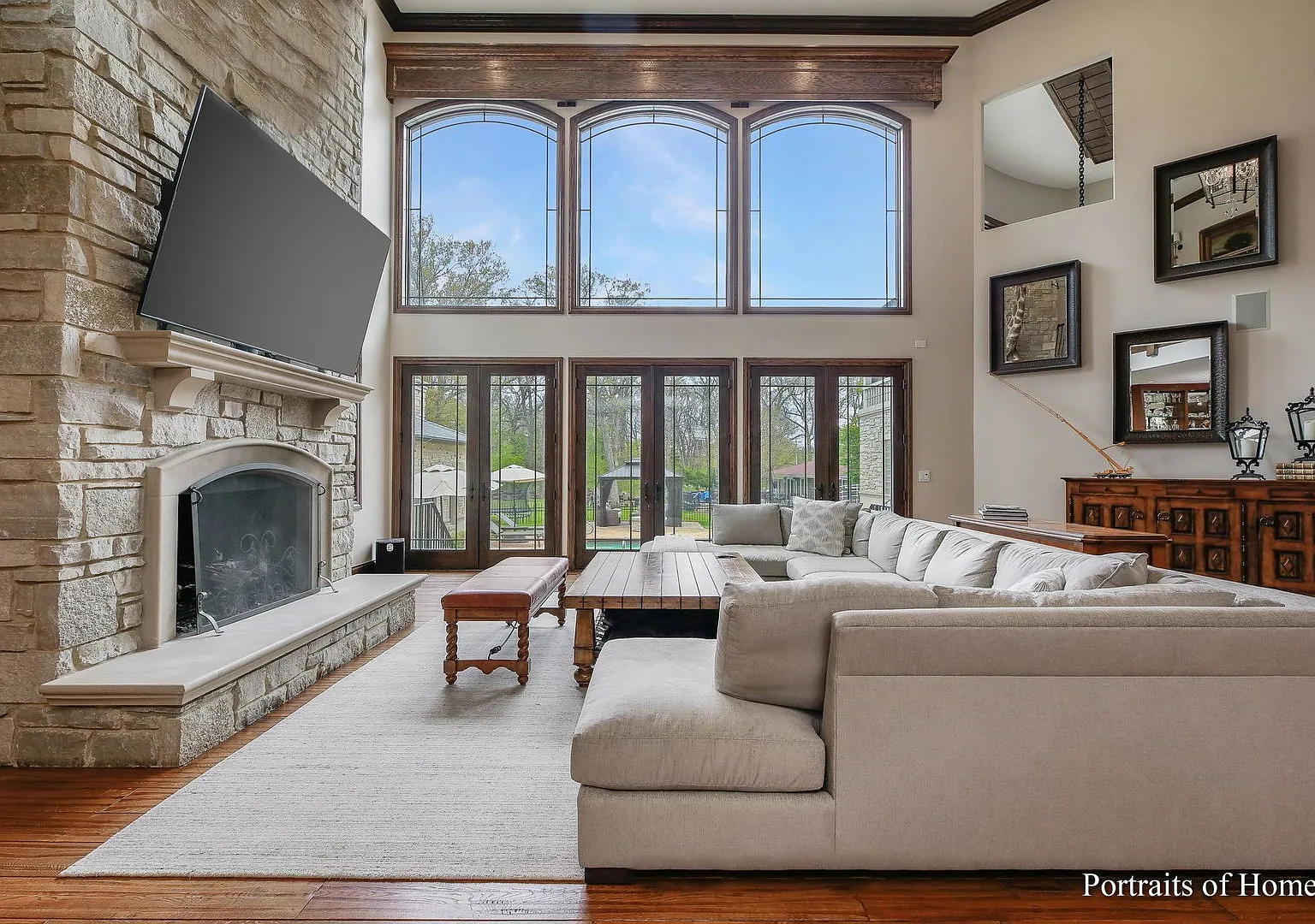 6 bed, 8.0 bath, 13760 sqft, $30,000 — Photo 3