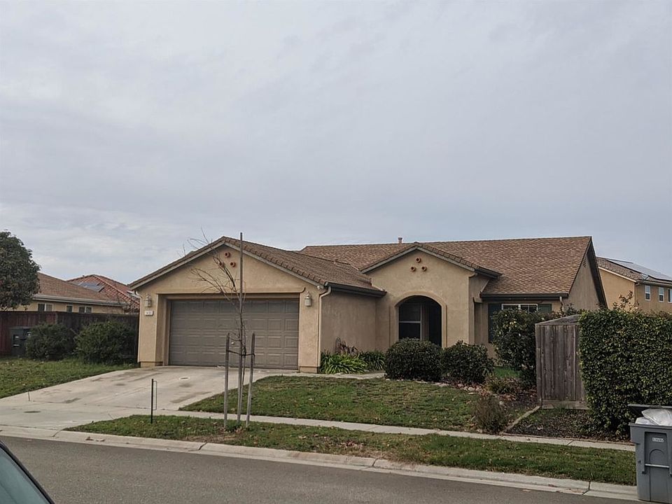 1st image of 1455 Garnet Way