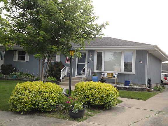 2nd image of 40 Heather Ct