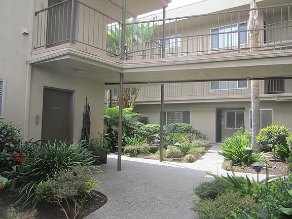 2nd image of 333 Junipero Ave APT 2I