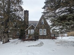 324 Sunset Dr, Butler, PA 16001