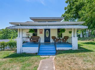 10 Mulberry St, Asheville, NC 28804