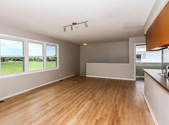 5th image of 2208 Brent Ct #164-3