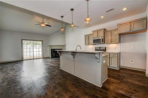 2nd image of 2342 N Tennessee Blvd APT 1004