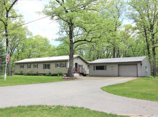 8738 Whitmire Rd, Holton, MI 49425