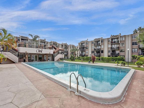 5th image of 3601 SW 117th Ave #9-203