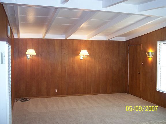 5th image of 144 E Alpine Ave