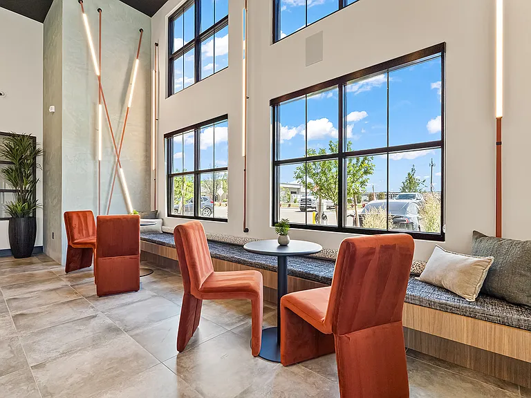 The Logan Luxury Apartments — Photo 44