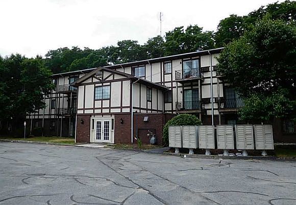 1st image of 79 Ivan St APT 13