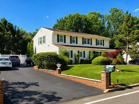 2nd image of 249 Washington Avenue