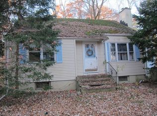 775 Ryerson Rd, Franklin Lakes, NJ 07417