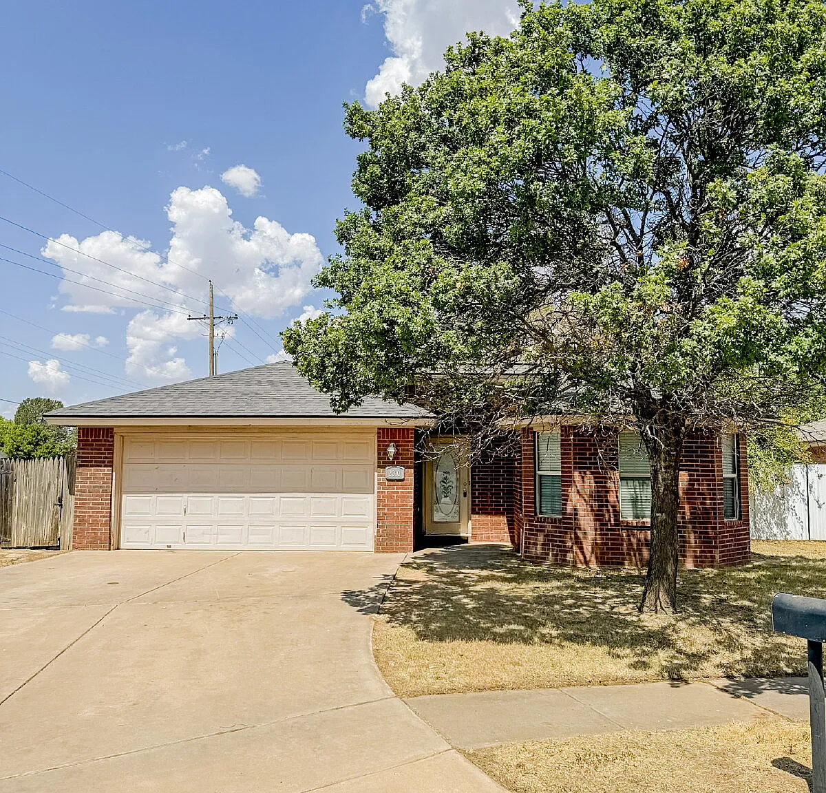 4 bed, 2.0 bath, 1755 sqft, $1,800 — Photo 1