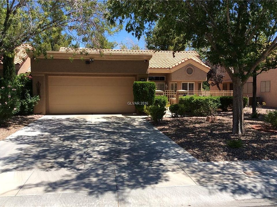 1st image of 8708 Shorecliff Dr