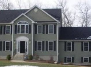 7 Sleigh Ride Ln, Littleton, MA 01460