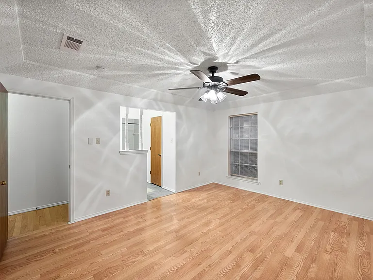 6436 Ridglea Dr — Photo 28