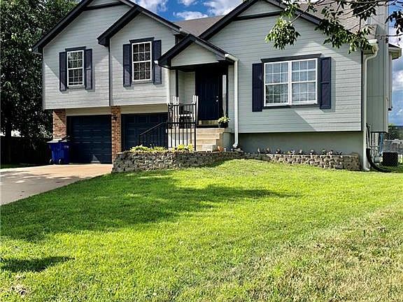 2nd image of 1206 Dean Dr