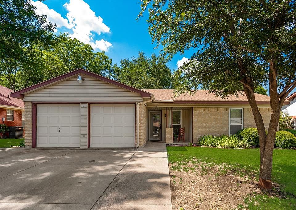 1st image of 432 Normandy Ln