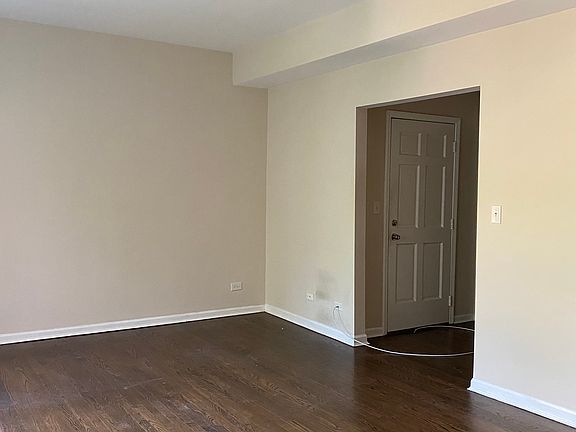 Entryway/Living Room
