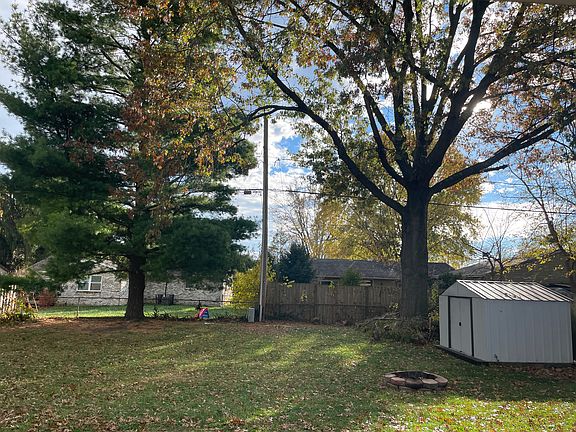 2nd image of 1417 Texas Dr