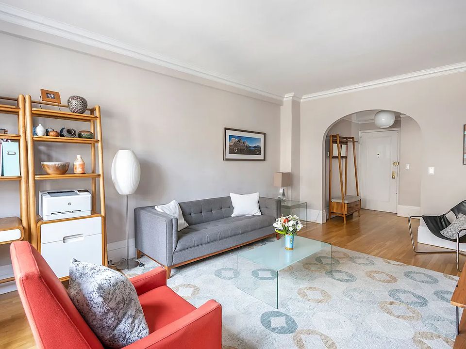 1st image of 221 W 82nd St #15AB
