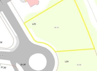 4 Kingman Rd, Amherst, MA 01002