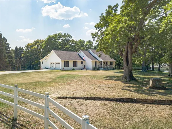 317 Duncan Rd, Oxford, GA 30054