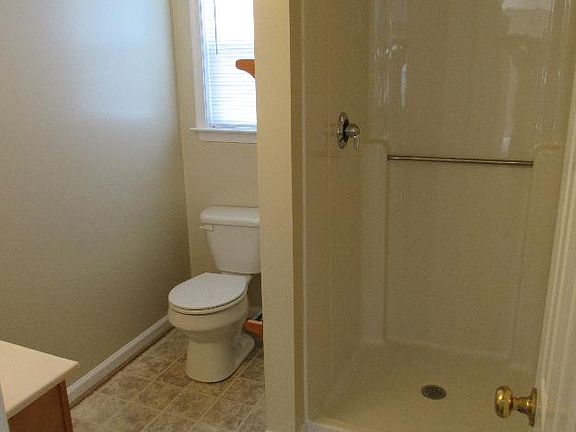 4th image of 14831 Porterfield Dr APT 5