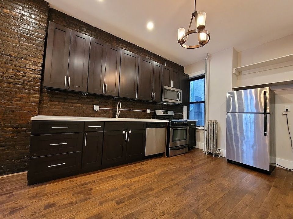 1st image of 166 Rogers Ave #1A