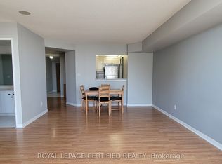 88 Corporate Dr #1901, Toronto, ON M1H 3G6