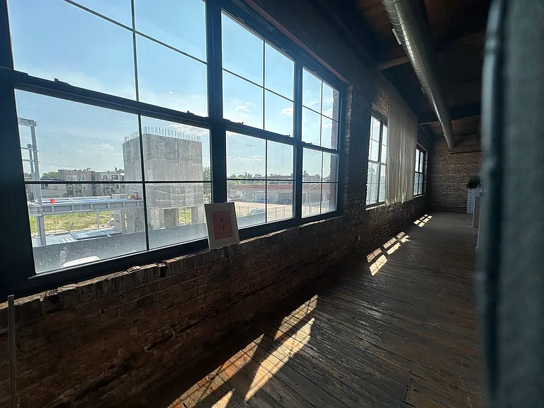 3124 W Carroll Ave — Photo 9