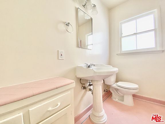 2nd image of 2254 N Beachwood Dr #1B