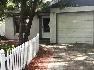 3719 Farnham Ct, Palm Harbor, FL 34684