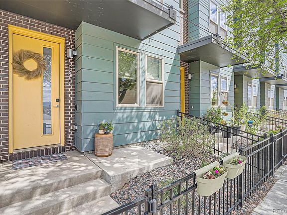 3rd image of 940 Navajo Street