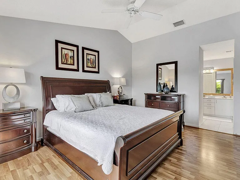 8320 Waterline Dr #201 — Photo 16