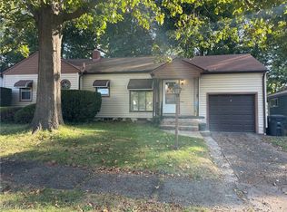 2009 6th St SW, Akron, OH 44314